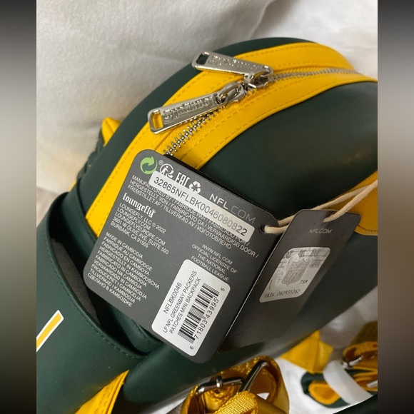๐๐SOLD!!๐๐ BNWT! NFL Loungefly Green Bay Packers Backpack! - Picture 8 of 9